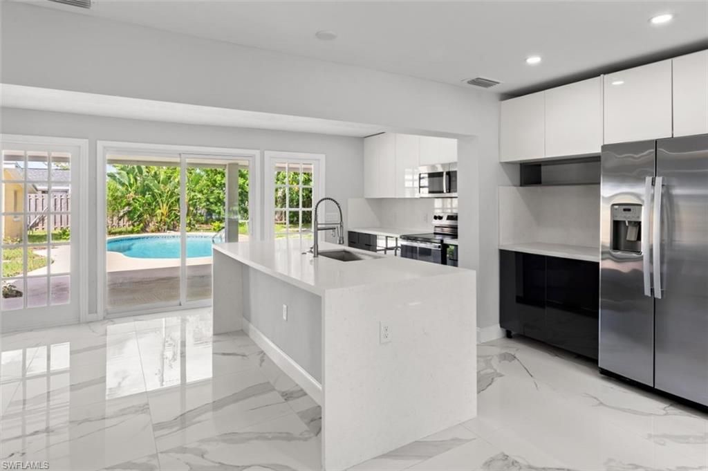 4970 Riverside Dr, Estero, FL 33928 Photo