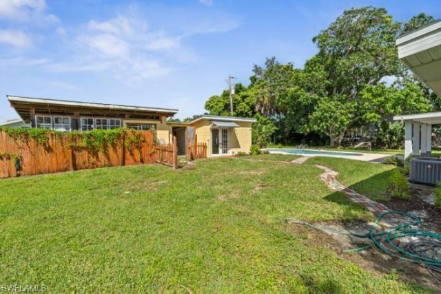 4970 Riverside Dr, Estero, FL 33928 Photo