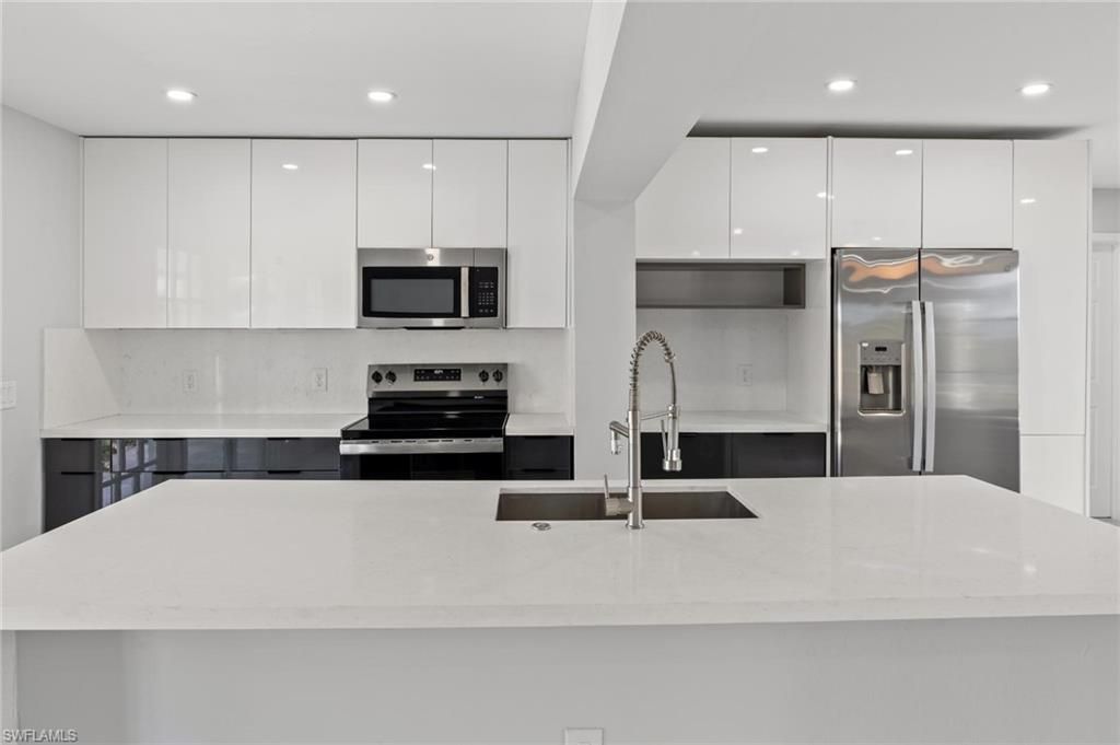 4970 Riverside Dr, Estero, FL 33928 Photo