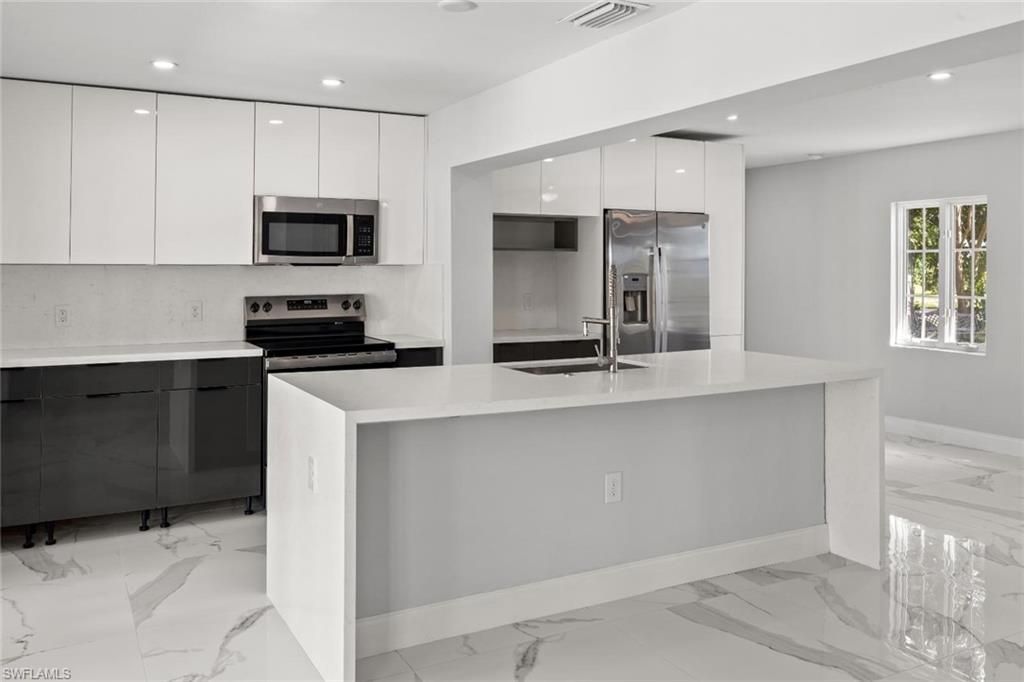 4970 Riverside Dr, Estero, FL 33928 Photo