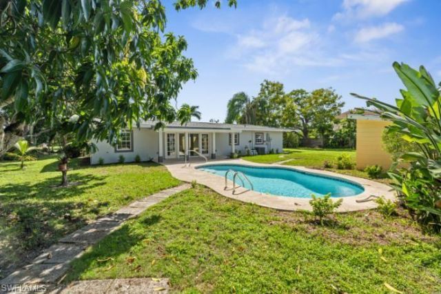 4970 Riverside Dr, Estero, FL 33928 Photo