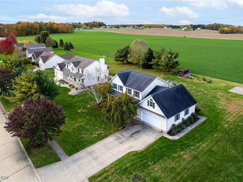 210 Evergreen Drive, Creston, OH 44217 Photo 10