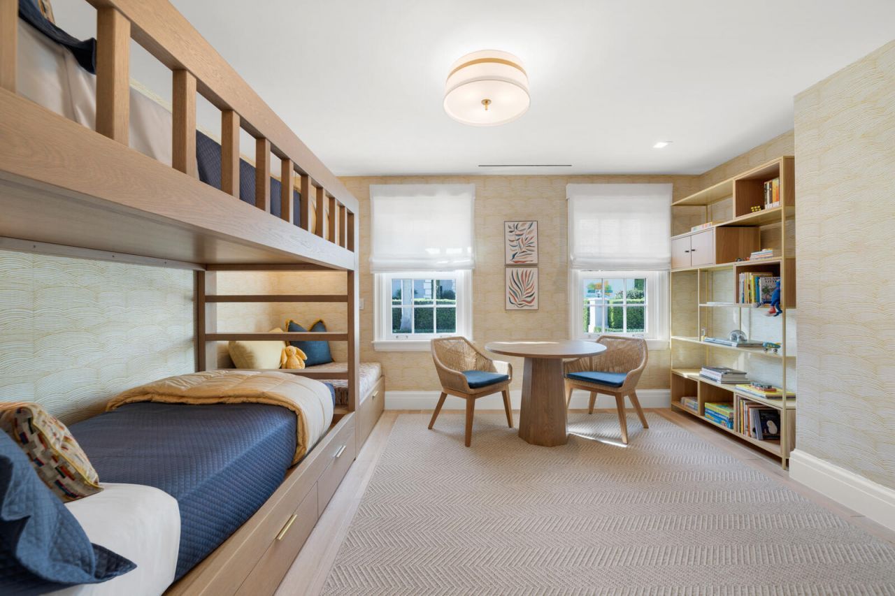 284 Monterey Road, Palm Beach, FL 33480 Photo