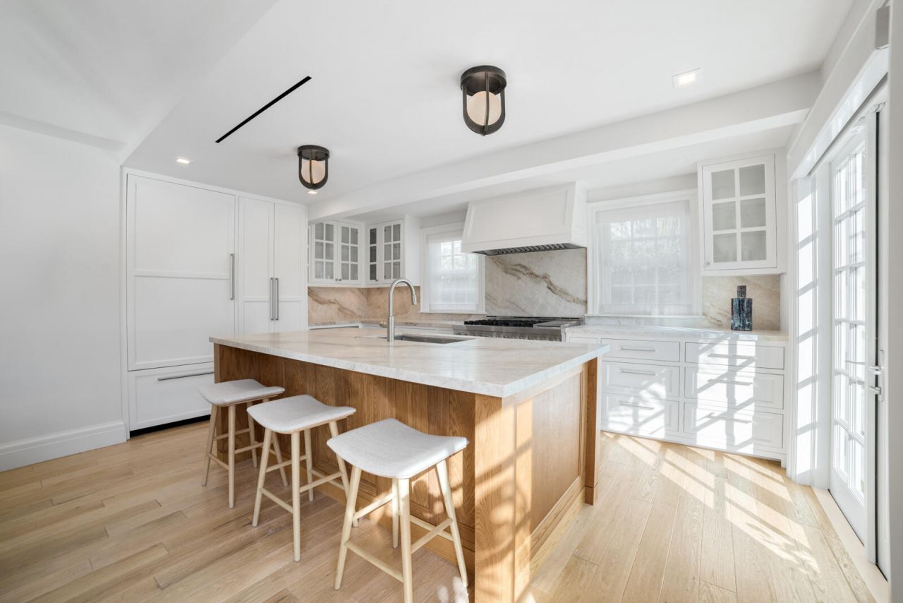 284 Monterey Road, Palm Beach, FL 33480 Photo