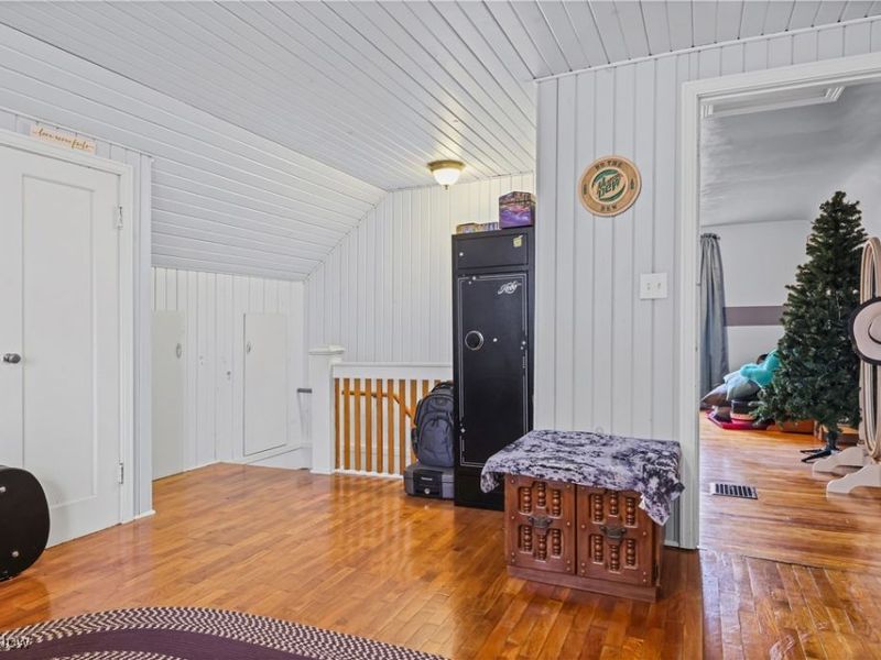 10322 Dover Road, Apple Creek, OH 44606 Photo 13