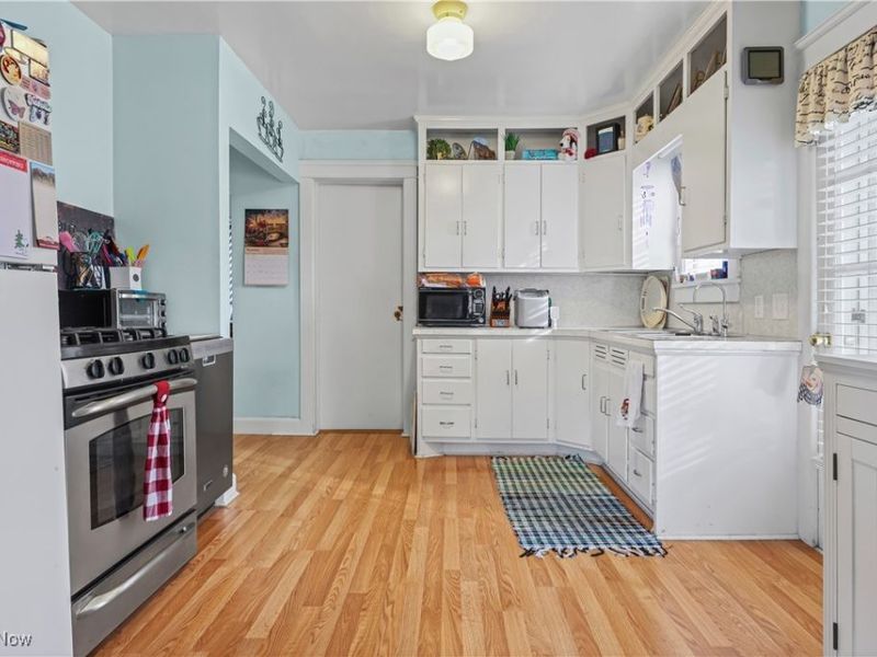 10322 Dover Road, Apple Creek, OH 44606 Photo 3