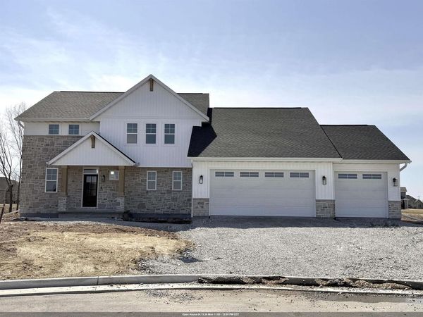 4065 N HEGNER FARM COURT, GRAND CHUTE, WI 54913