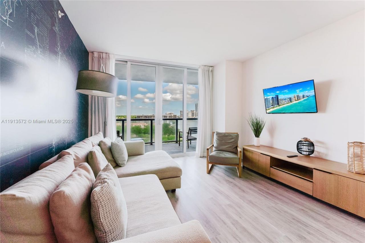 2602 E Hallandale Beach Blvd, Unit R1206, Hallandale Beach, FL 33009 Photo