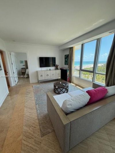 101 Ocean Dr, Unit 906, Miami Beach, FL 33139 Photo