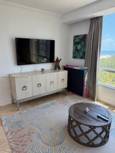 101 Ocean Dr, Unit 906, Miami Beach, FL 33139 Photo
