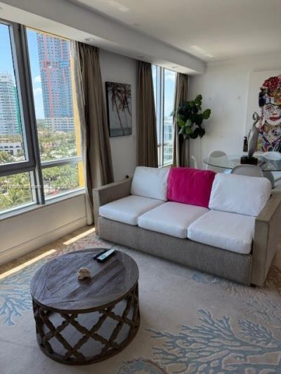 101 Ocean Dr, Unit 906, Miami Beach, FL 33139 Photo