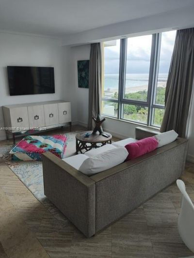 101 Ocean Dr, Unit 906, Miami Beach, FL 33139 Photo