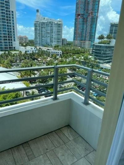 101 Ocean Dr, Unit 906, Miami Beach, FL 33139 Photo
