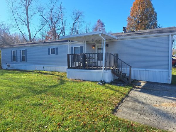 1100 Thornwood Drive SW, Unit 1018, Heath, OH 43056