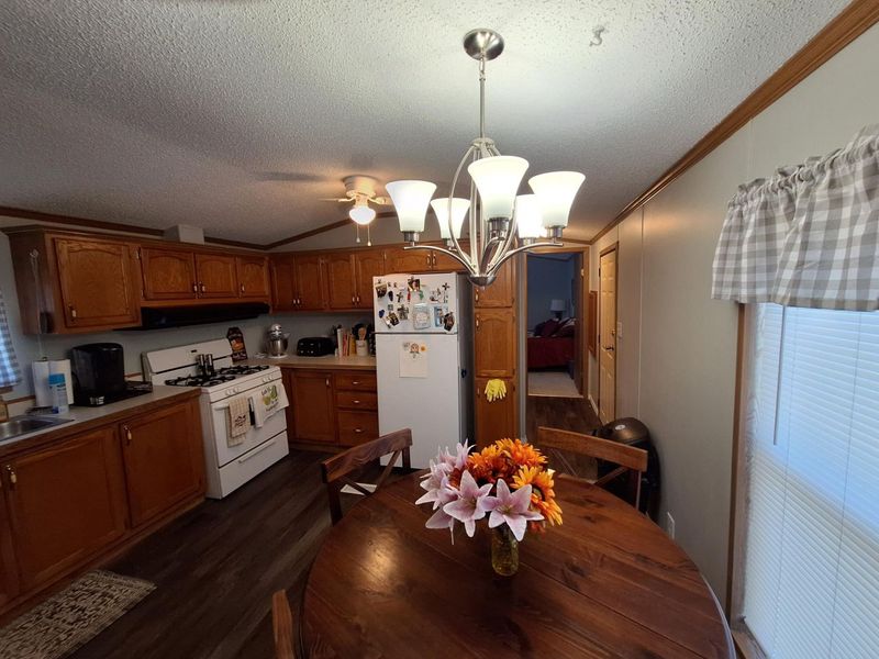 1100 Thornwood Drive SW, Unit 1018, Heath, OH 43056 Photo 4