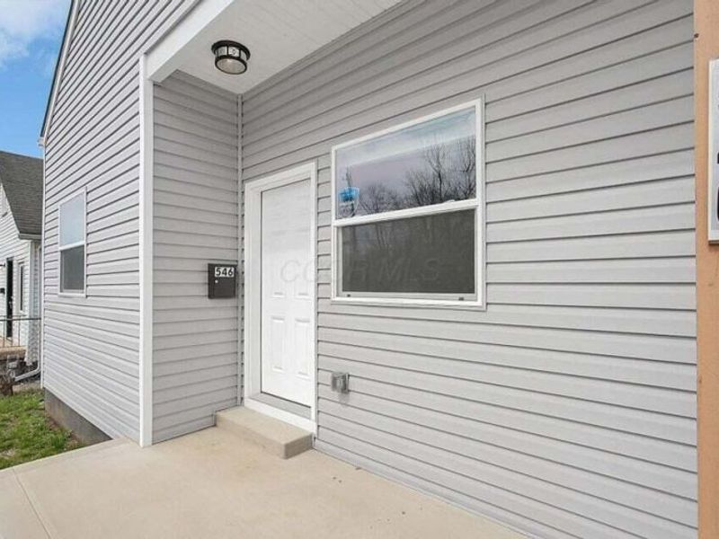 546 Stambaugh Avenue, Columbus, OH 43207 Photo 3