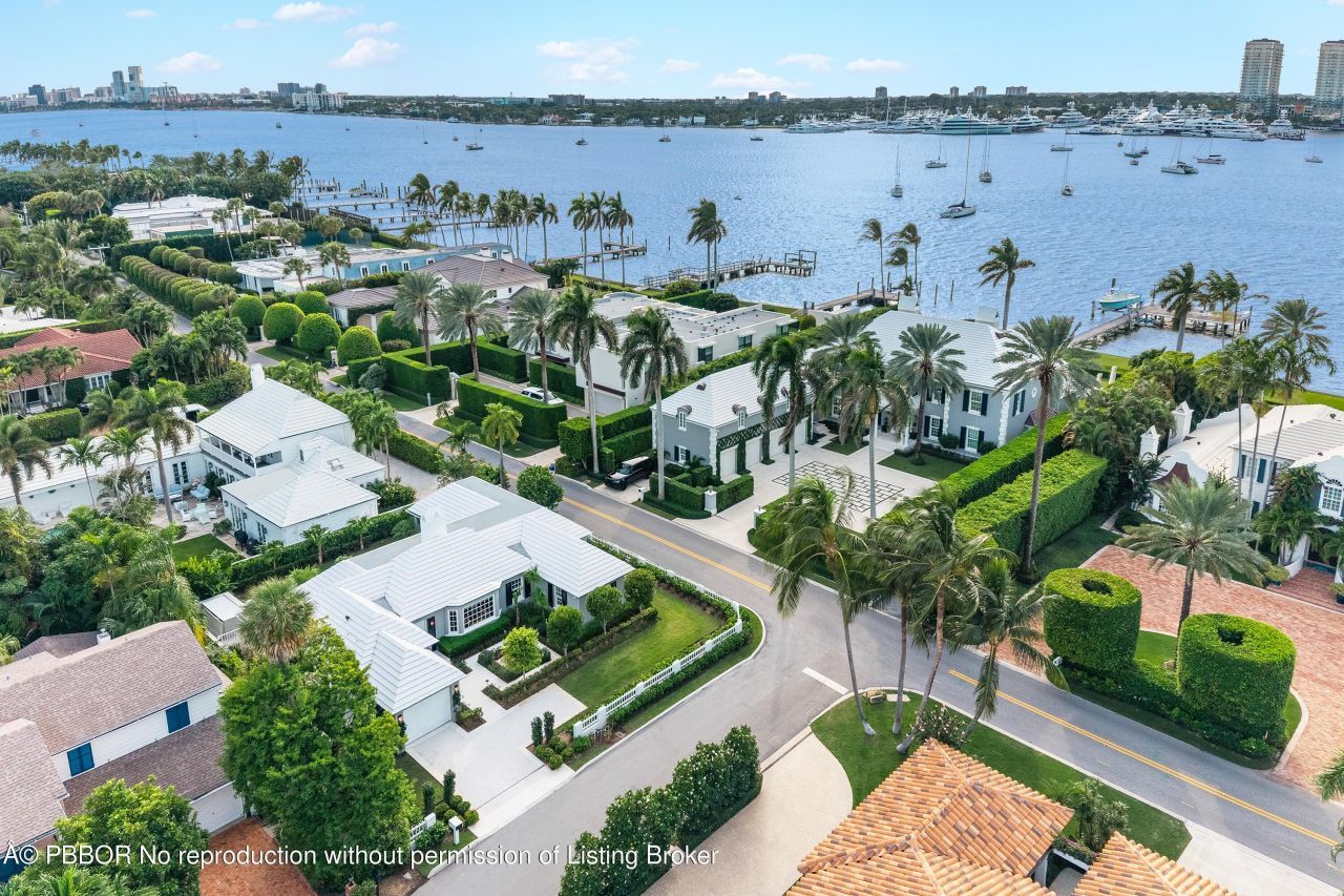 284 Monterey Road, Palm Beach, FL 33480 Photo