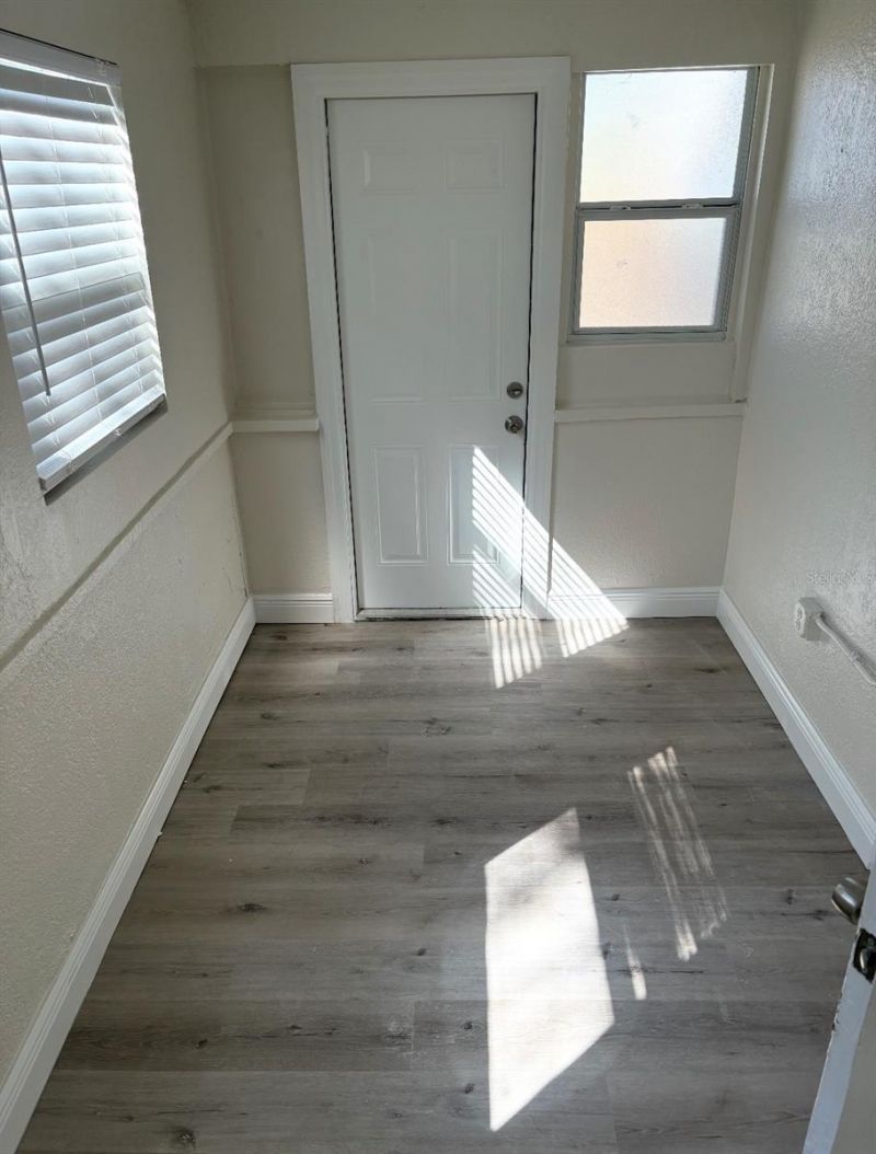 725 21st Avenue S, Saint Petersburg, FL 33705 Photo