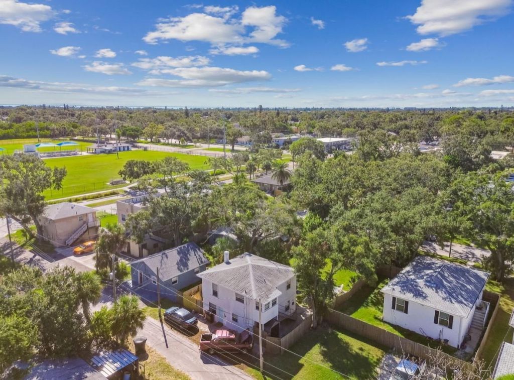 725 21st Avenue S, Saint Petersburg, FL 33705 Photo