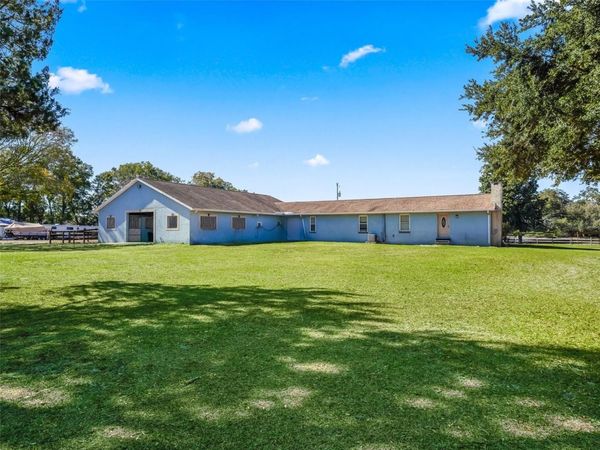 250 NE 195TH AVENUE, WILLISTON, FL 32696