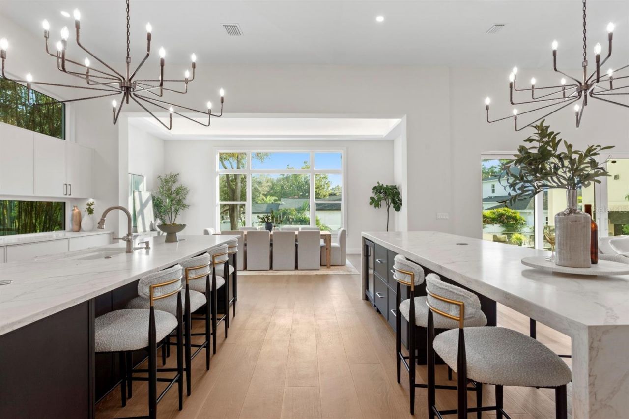 4624 W San Jose Street, Tampa, FL 33629 Photo