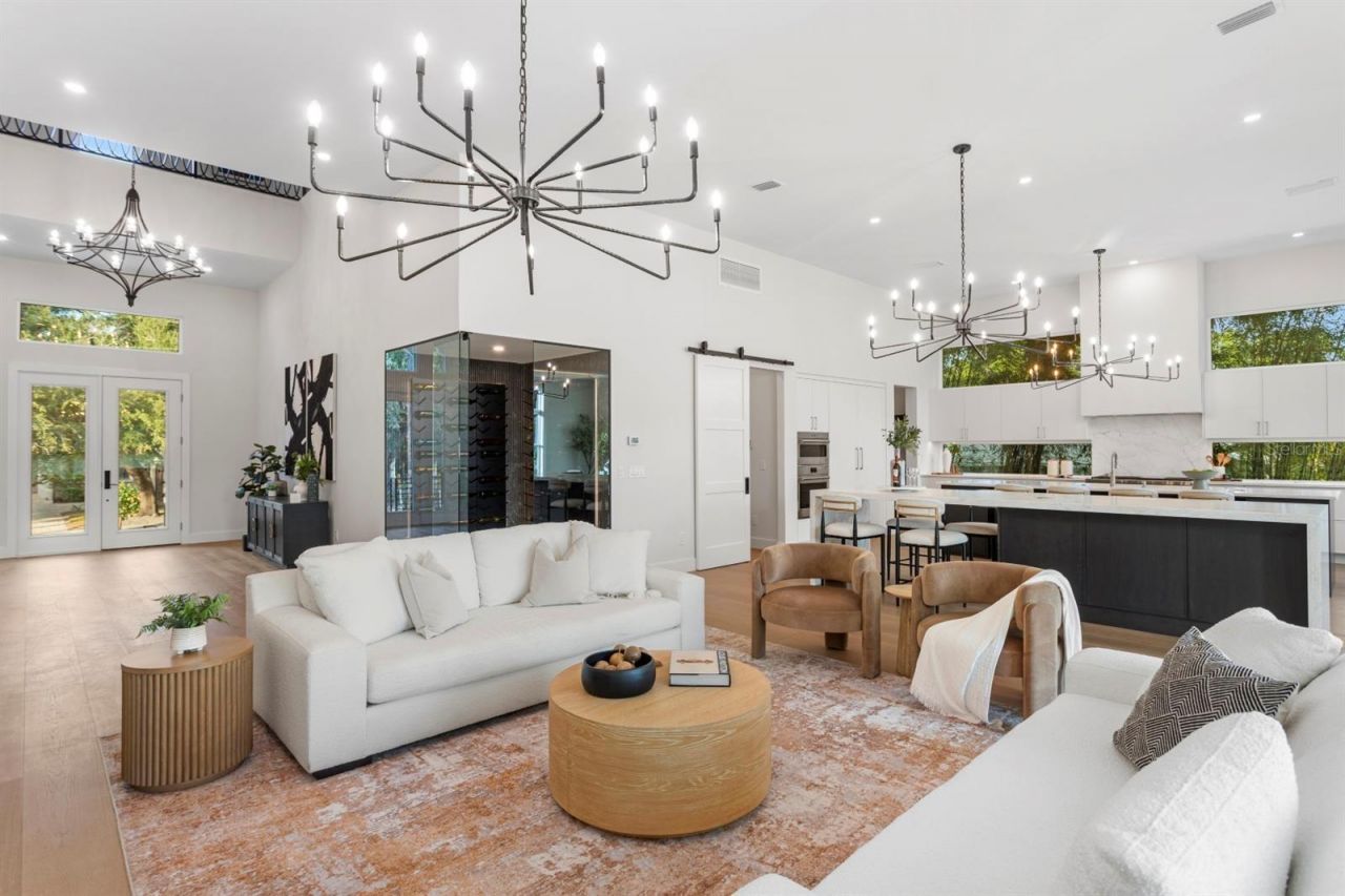 4624 W San Jose Street, Tampa, FL 33629 Photo