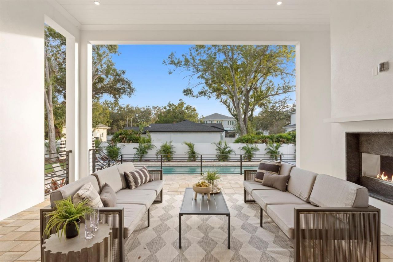 4624 W San Jose Street, Tampa, FL 33629 Photo