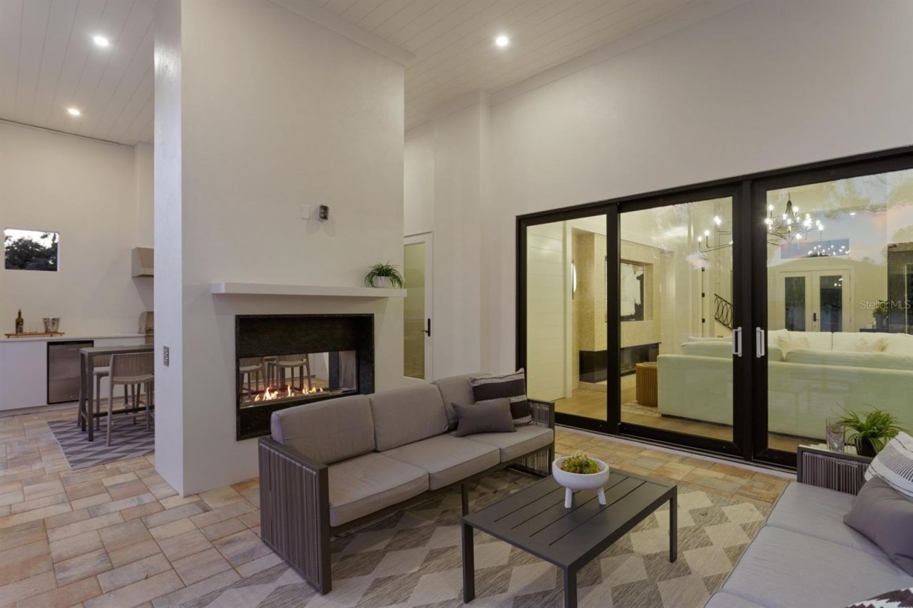 4624 W San Jose Street, Tampa, FL 33629 Photo