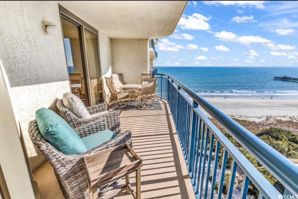 8560 Queensway Blvd. Photo 18