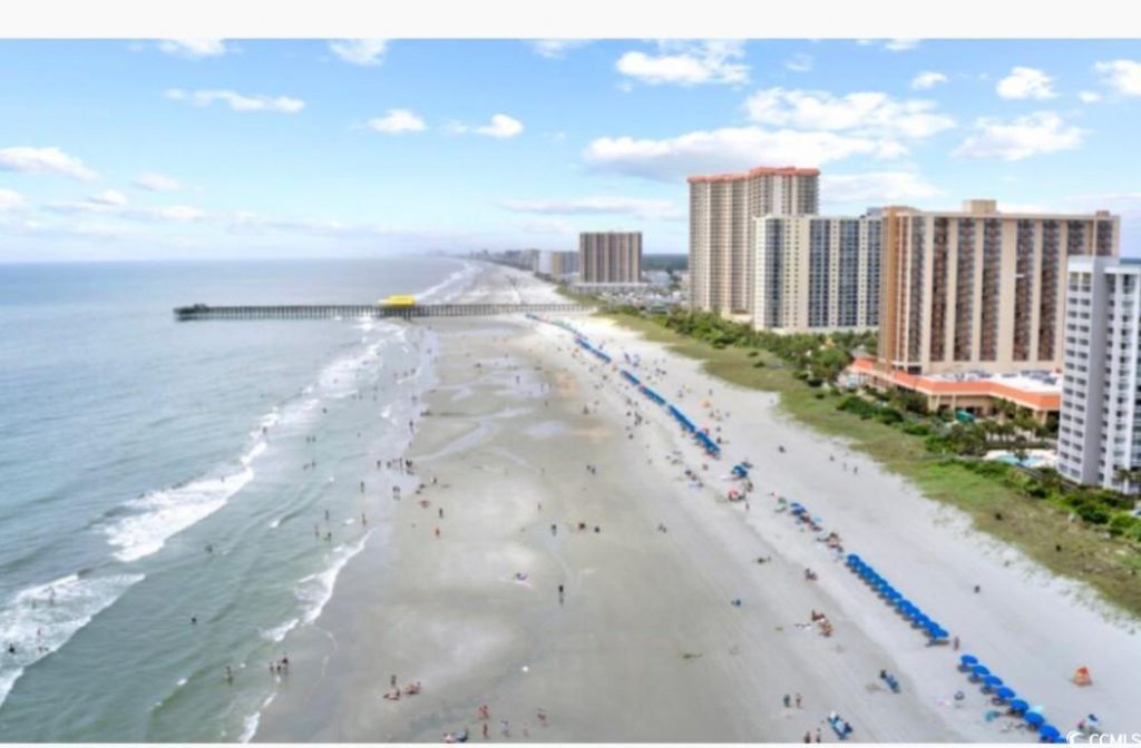 8560 Queensway Blvd. Photo 23