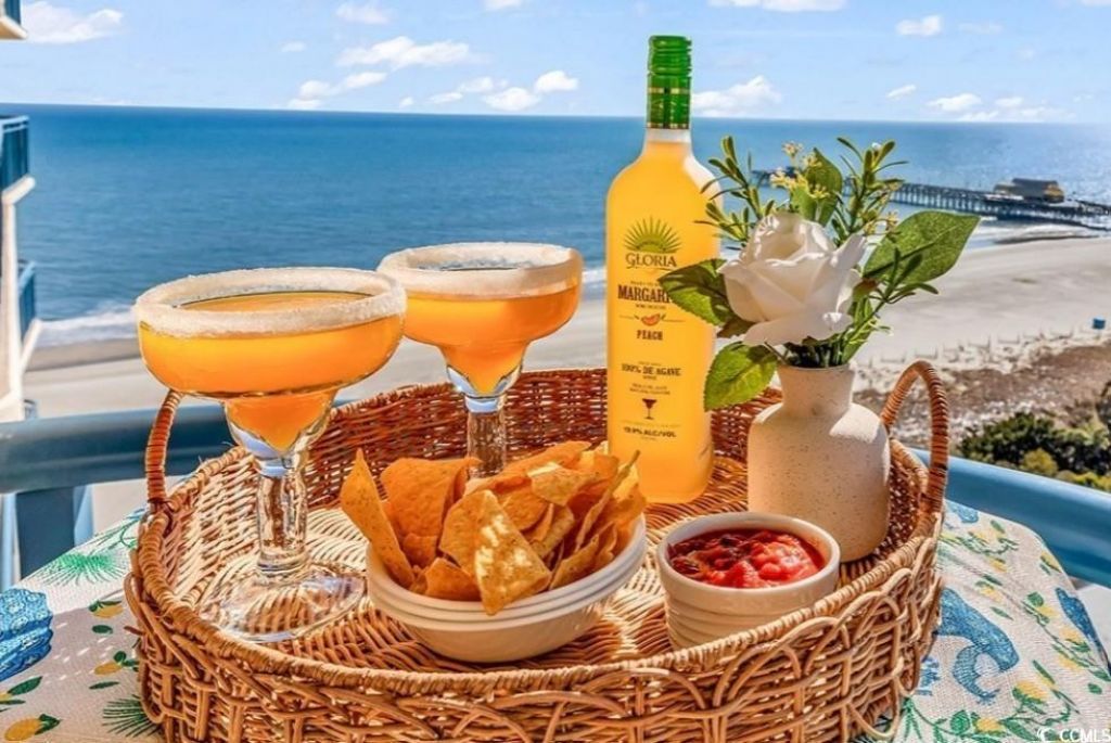 8560 Queensway Blvd. Photo 26