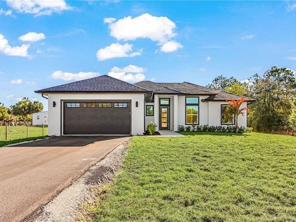 4446 8th ST NE, NAPLES, FL 34120