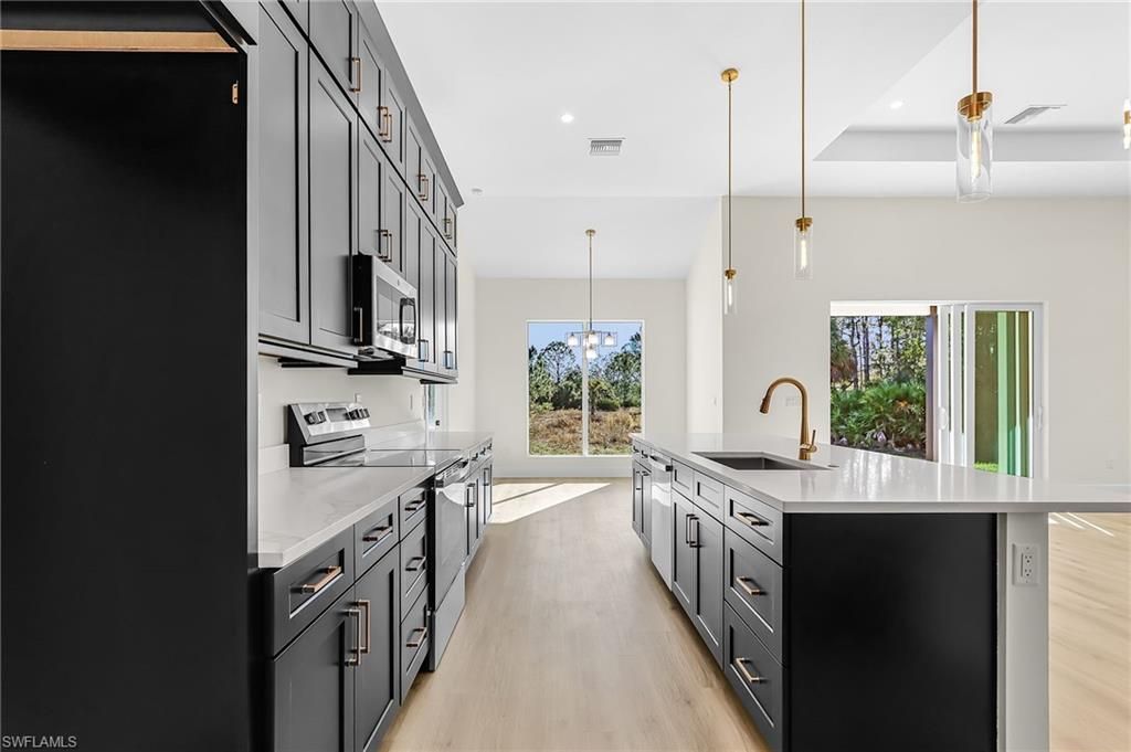 4446 8th St Ne, Naples, FL 34120 Photo