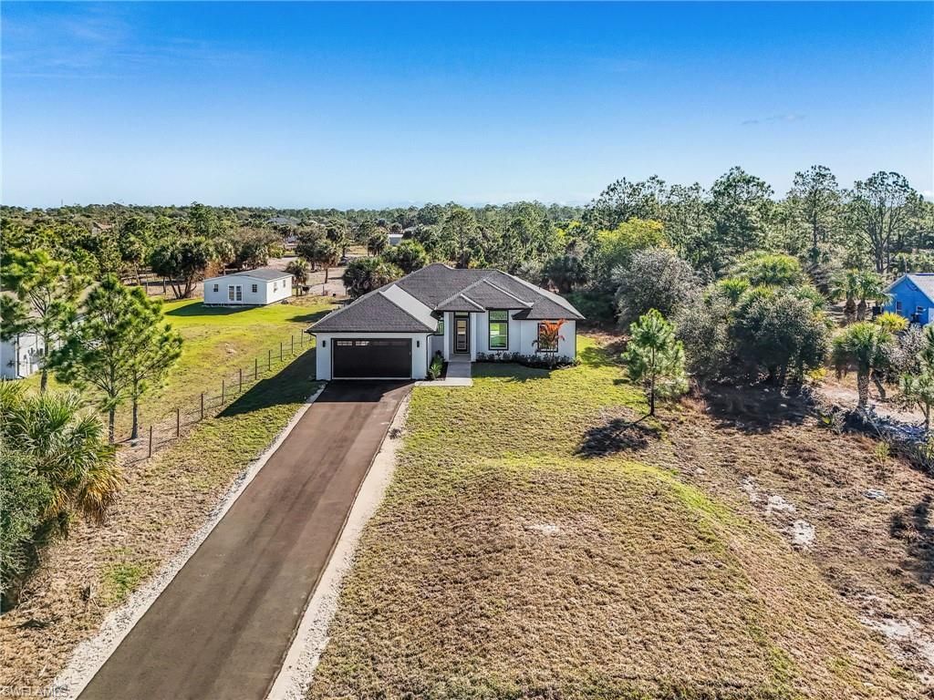 4446 8th St Ne, Naples, FL 34120 Photo