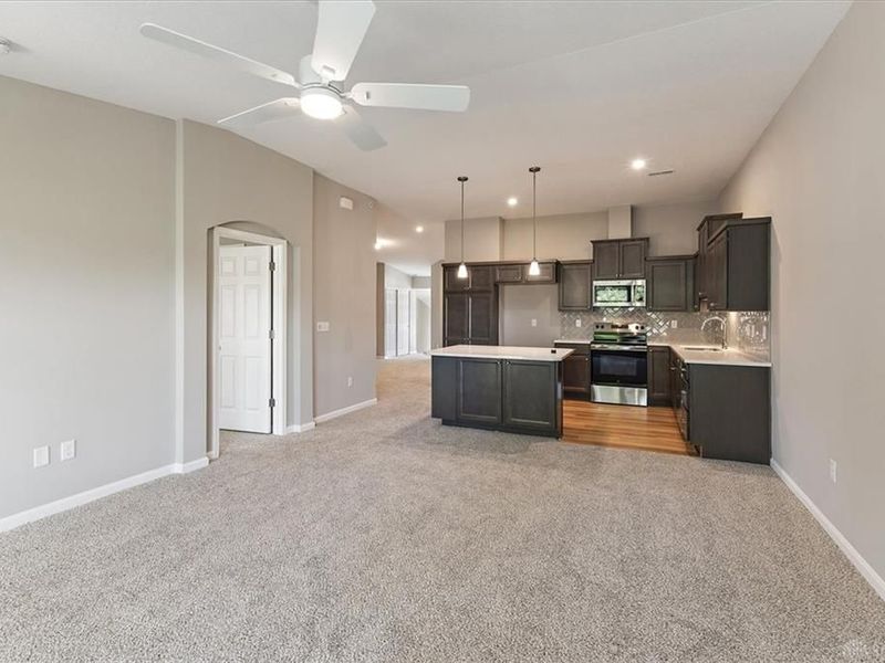 435 Pilot Point, Unit 1-303, Vandalia, OH 45377 Photo 6