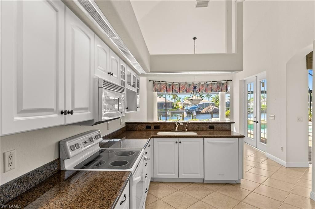 2822 SW 49th Ter, Cape Coral, FL 33914 Photo