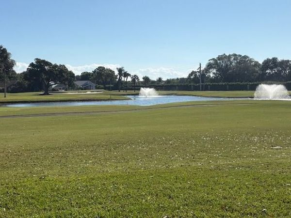 12870 Briarlake Drive, Unit 104, Palm Beach Gardens, FL 33418