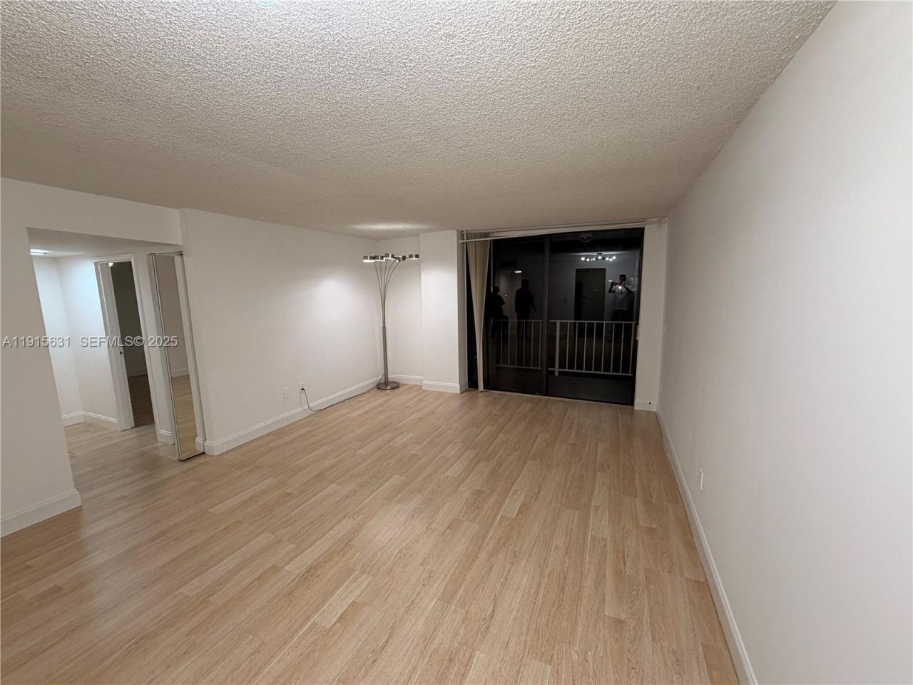 2350 NE 135th St, Unit 503, North Miami, FL 33181 Photo