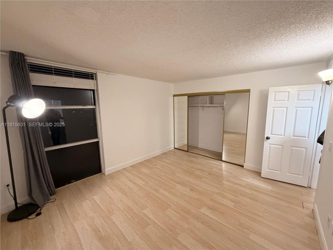 2350 NE 135th St, Unit 503, North Miami, FL 33181 Photo