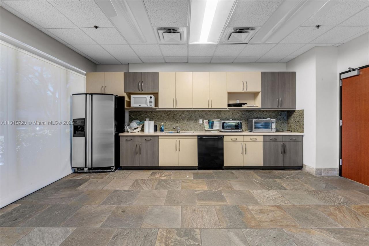 6850 Lyons Technology Cir, Coconut Creek, FL 33073 Photo