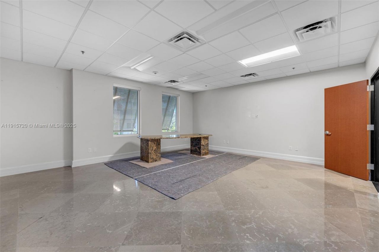 6850 Lyons Technology Cir, Coconut Creek, FL 33073 Photo