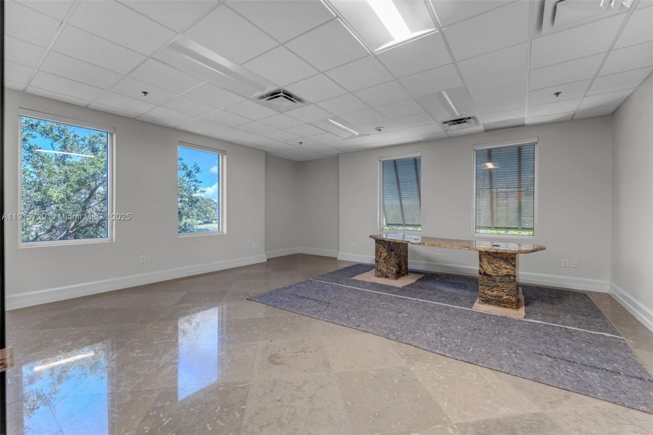 6850 Lyons Technology Cir, Coconut Creek, FL 33073 Photo