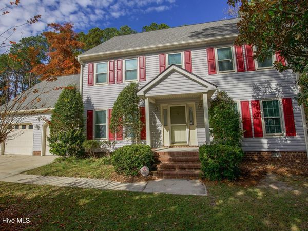 7504 Coleridge Drive, Fayetteville, NC 28304