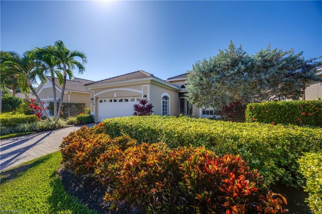 14607 Glen Eden Dr, Naples, FL 34110 Photo