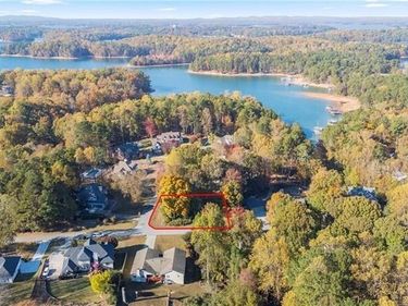 5904 Basswood Cove, Buford, GA 30518