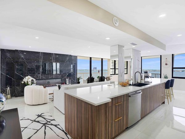 5480 N Ocean Drive, Unit Bphc, Singer Island, FL 33404