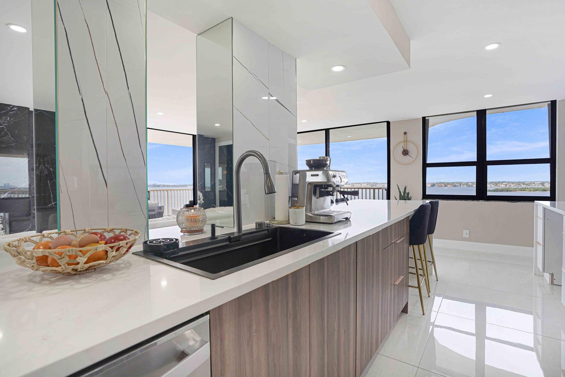 5480 N Ocean Drive, Unit Bphc, Singer Island, FL 33404 Photo