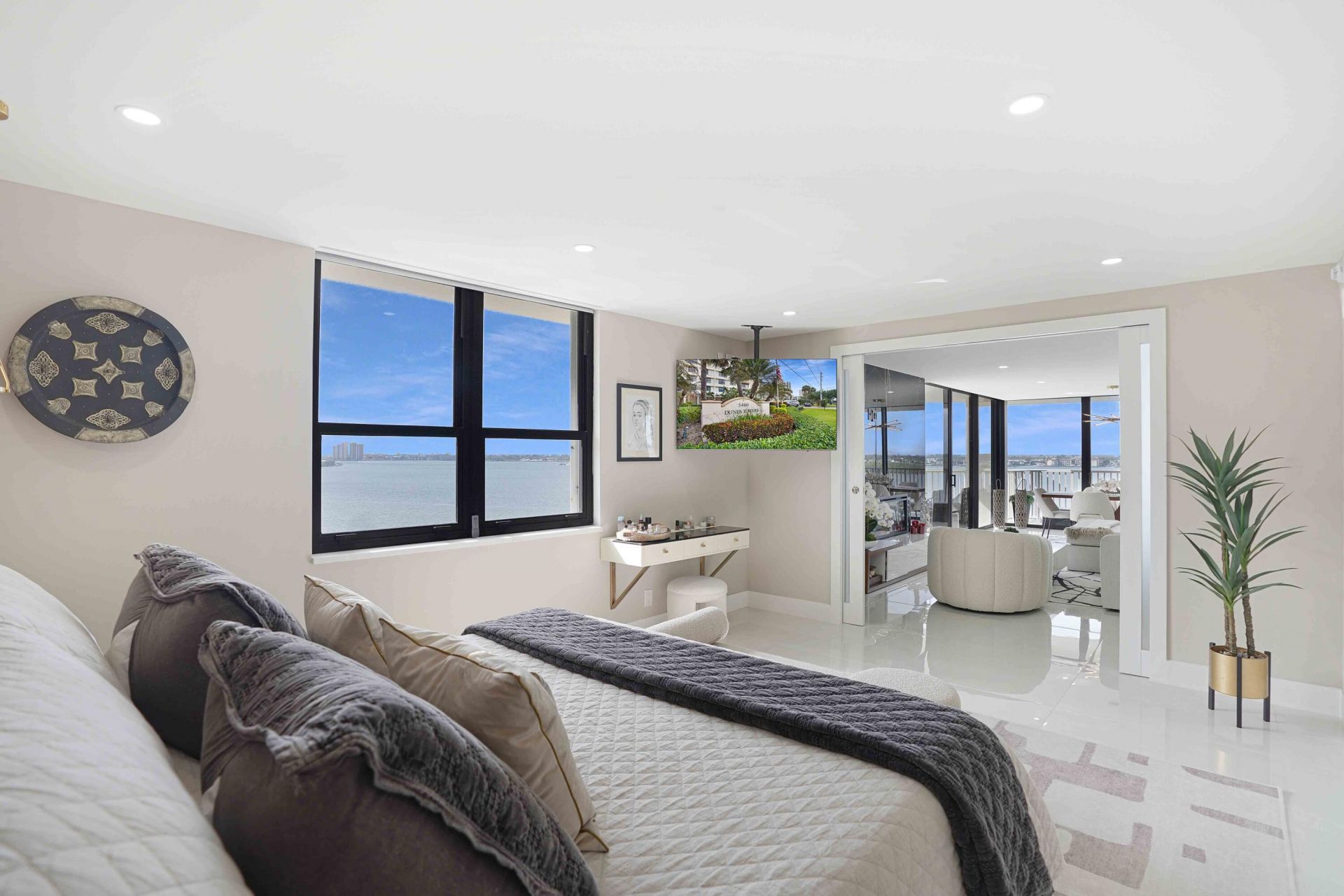 5480 N Ocean Drive, Unit Bphc, Singer Island, FL 33404 Photo