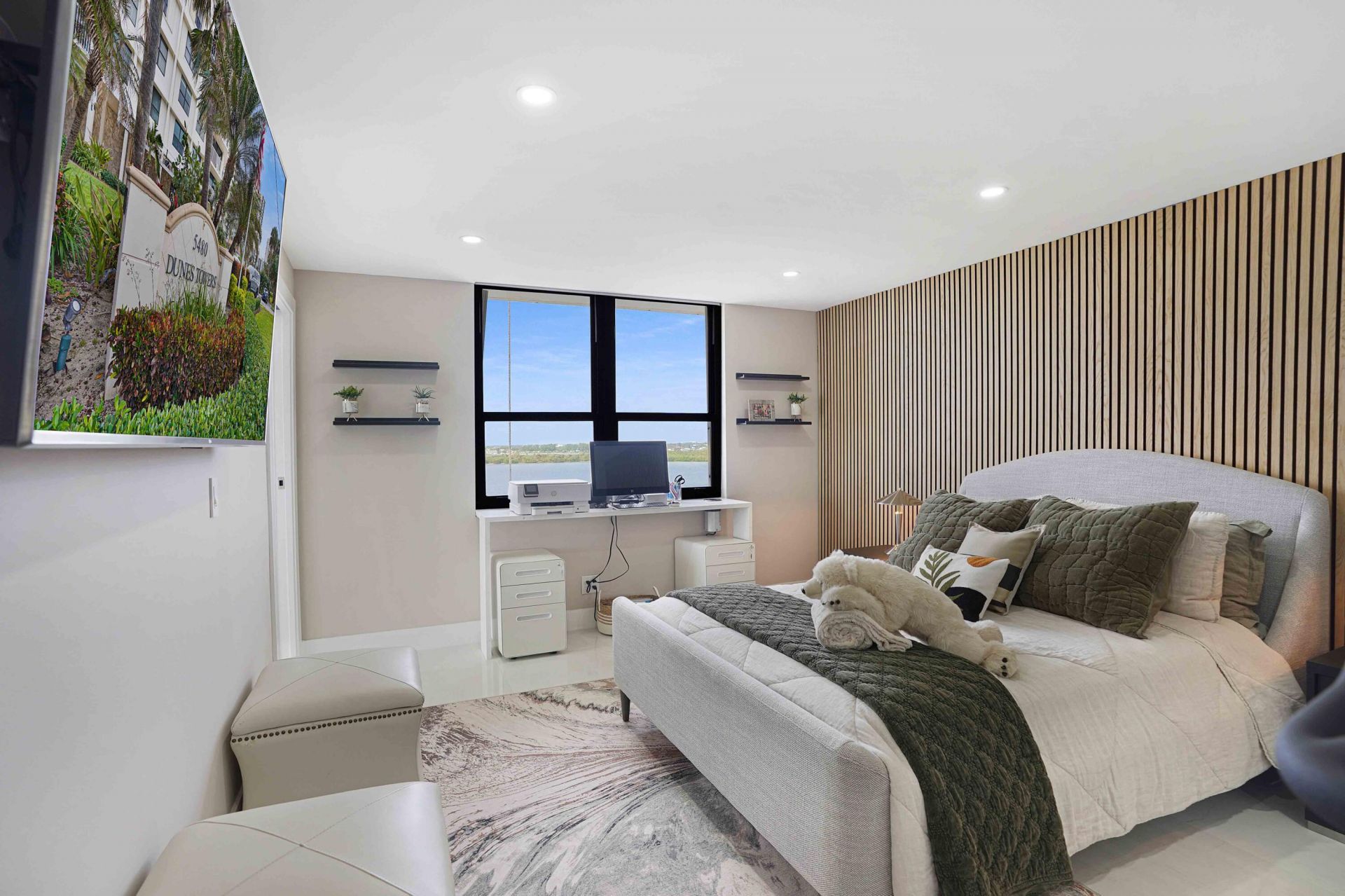 5480 N Ocean Drive, Unit Bphc, Singer Island, FL 33404 Photo