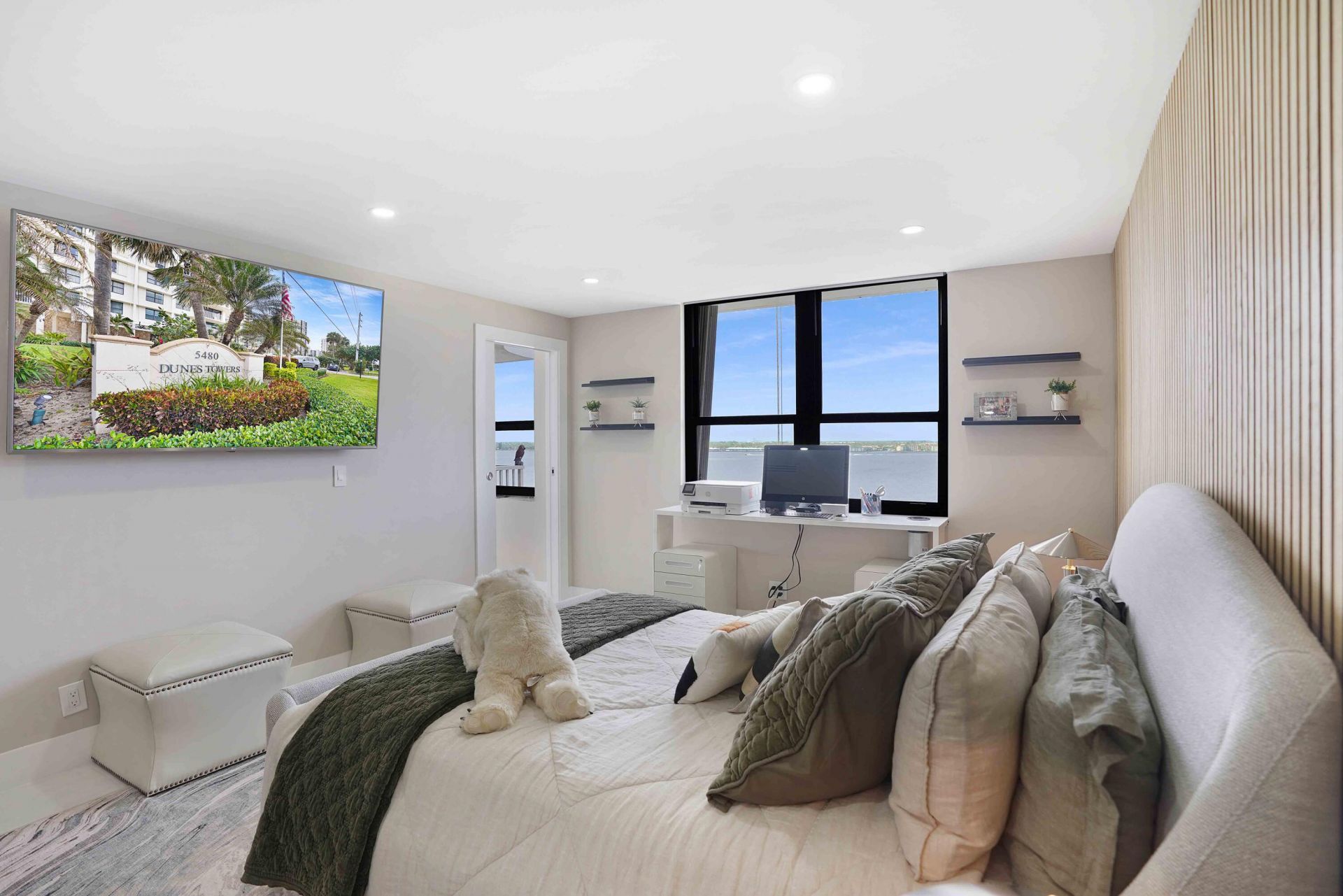 5480 N Ocean Drive, Unit Bphc, Singer Island, FL 33404 Photo